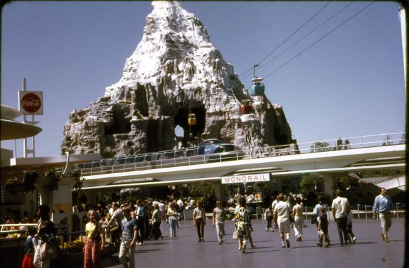 s1_020_MatterhornDisneyland