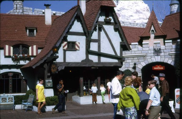 s2_028_BehindEntranceToFantasylandMagicShopDisneyland